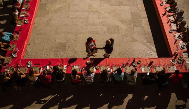 Descubre el verano en el Palau Ducal de Gandia: cultura, gastronomía y cine bajo las estrellas